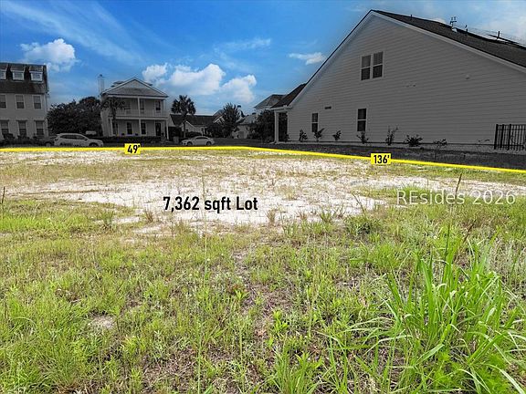 5th image of 210 Redbud Ln