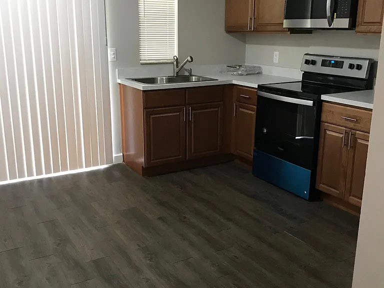 10375 Fordham St — Photo 10