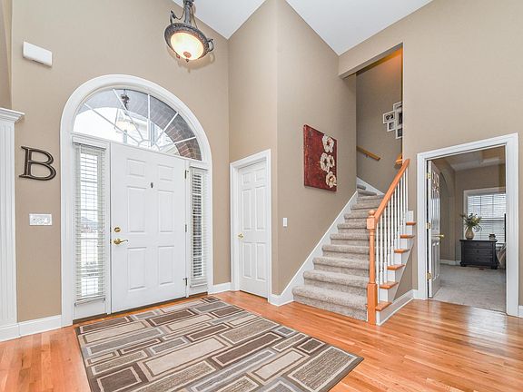 2nd image of 127 Annadel Ct
