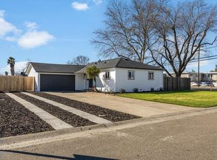 1633 Clinton Rd, Sacramento, CA 95825