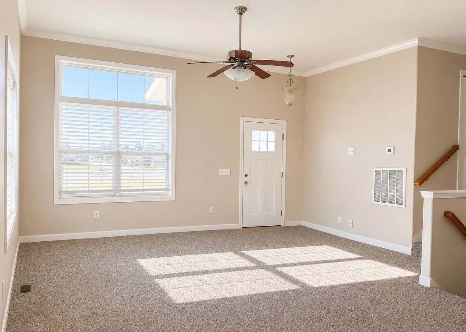 4 Bedroom 3 Bathroom house — Photo 2