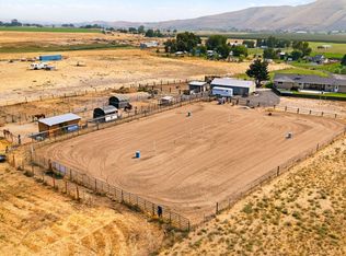 7773 N Wenas Rd, Selah, WA 98942