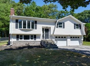 86 Drake Rd, Burlington, MA 01803