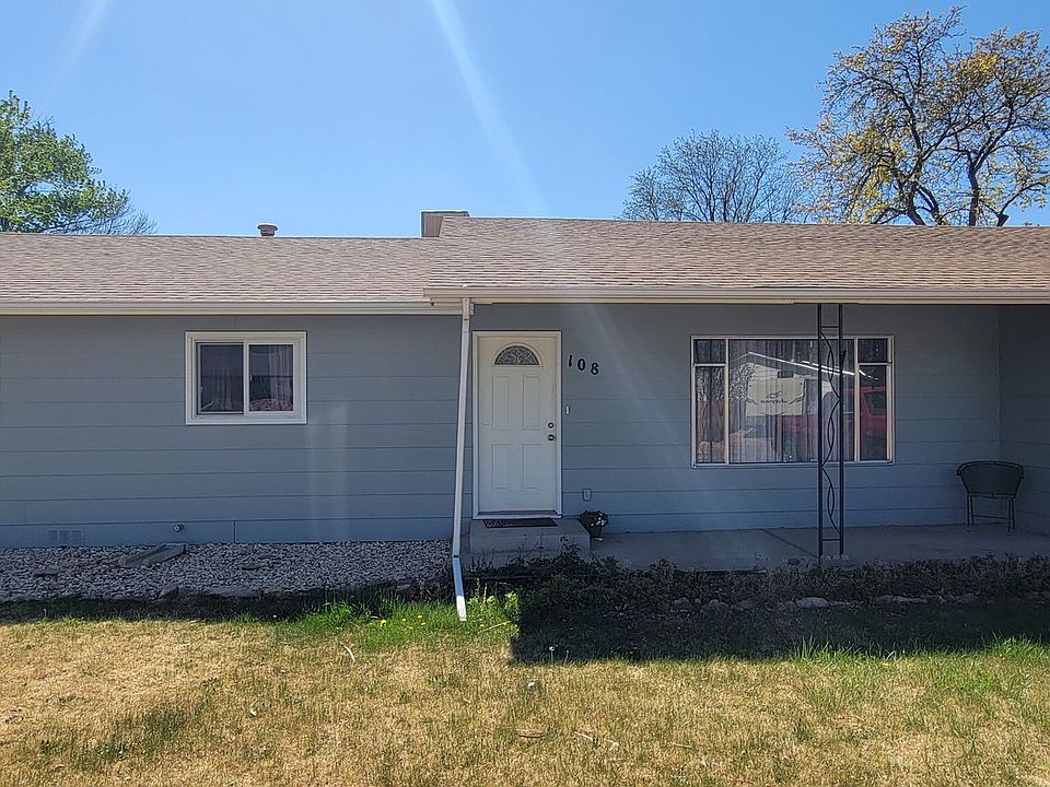 1st image of 108 Cottage Ln