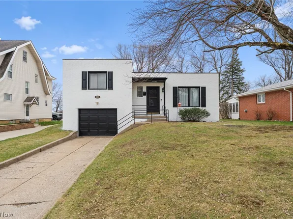 318 31st St NW, Canton, OH 44709