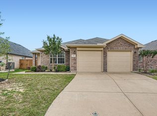 317 Fossil Bridge Dr, Fort Worth, TX 76131