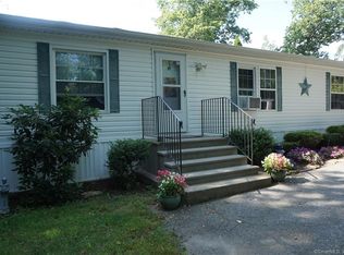 308 Butlertown Rd, Oakdale, CT 06370