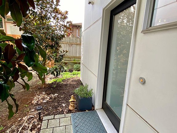 2nd image of 6725 Alonzo Ave NW