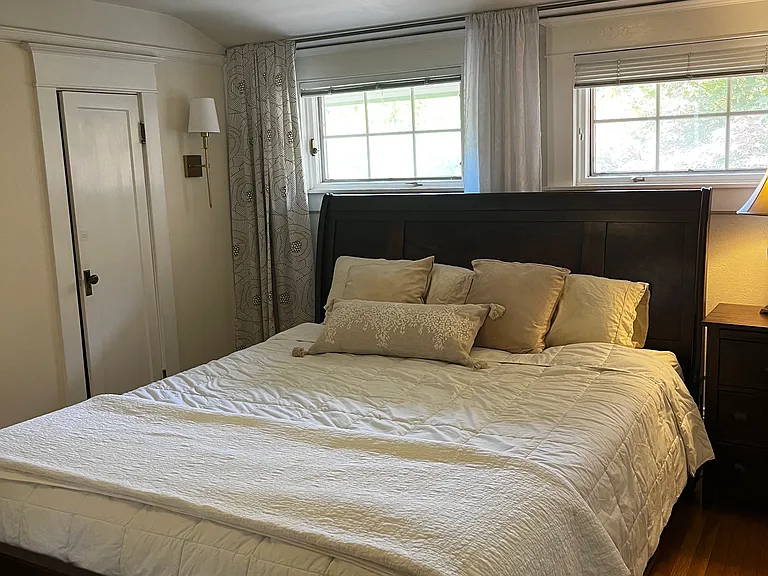 2525 NE Knott St — Photo 35