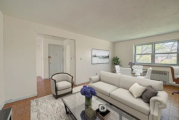 1st image of 6608 Grand Central Pkwy APT 3A