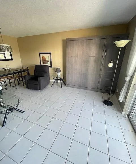 4740 NW 21st St #408 — Photo 3