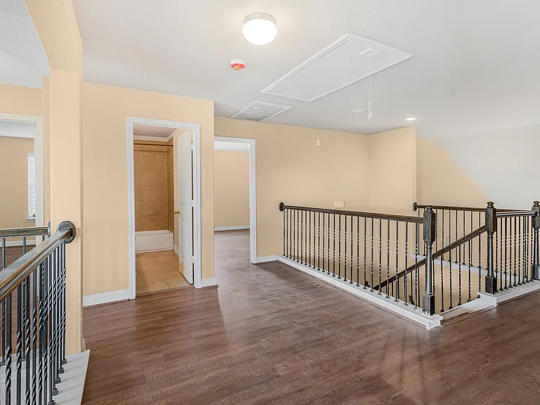 5488 Devonwood St — Photo 31