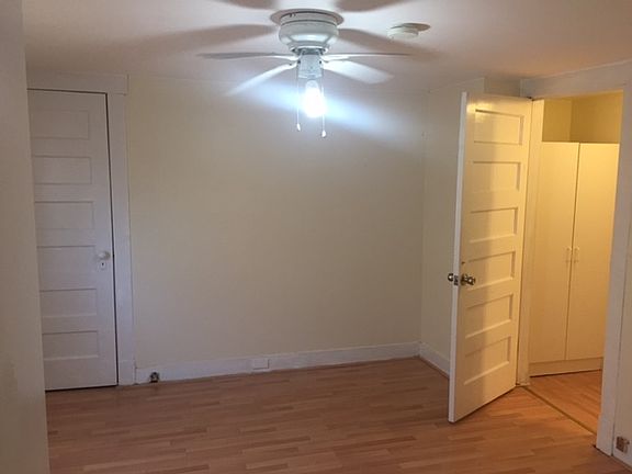3rd image of 411 Westview Pl #3