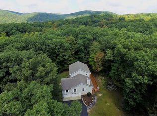 132 Brimstone Rd, Patterson, NY 12563