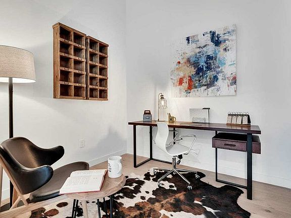 4th image of 5-33 48th Ave #5M