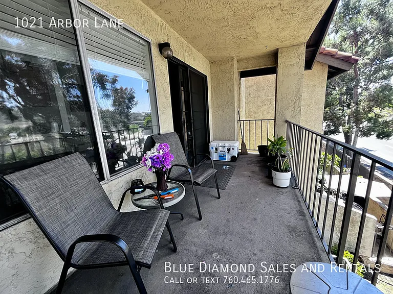 1021 Arbor Ln — Photo 26