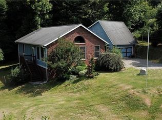 1250 Qualla Rd, Waynesville, NC 28785
