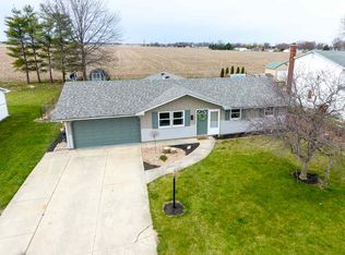 4013 Becker Rd, Woodburn, IN 46797