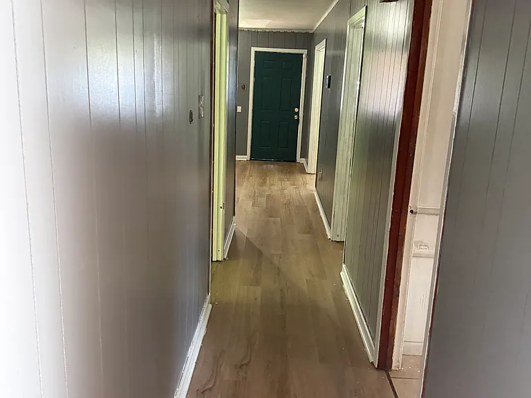 5323 Washington Ave — Photo 3