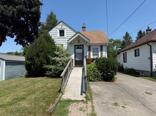 102 Raywood Ave, London, ON N6C1Y7