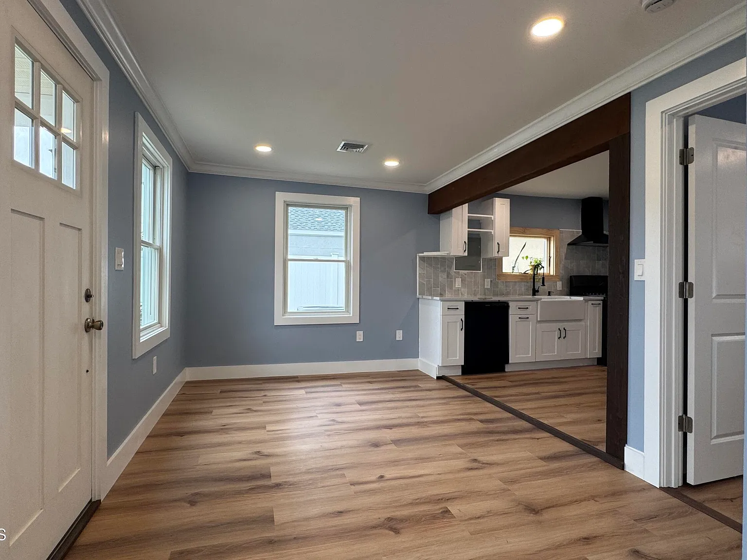 1 bed, $2,200 — Photo 3