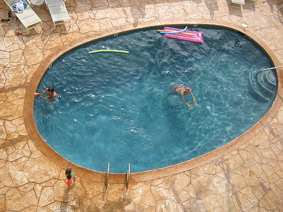 3rd image of 75-5863 Kuakini Hwy APT 341