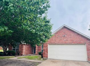 6501 Violet Dr, Rowlett, TX 75089