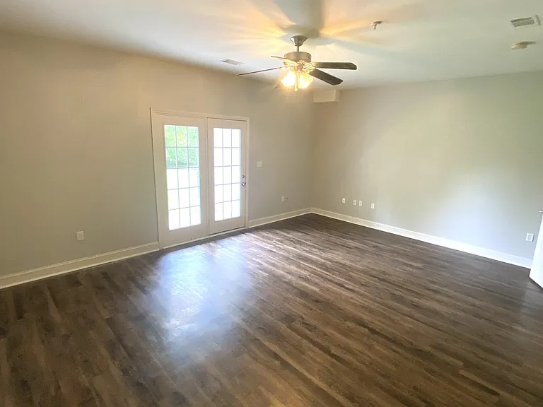 4492 Great Oak Dr #1 — Photo 24