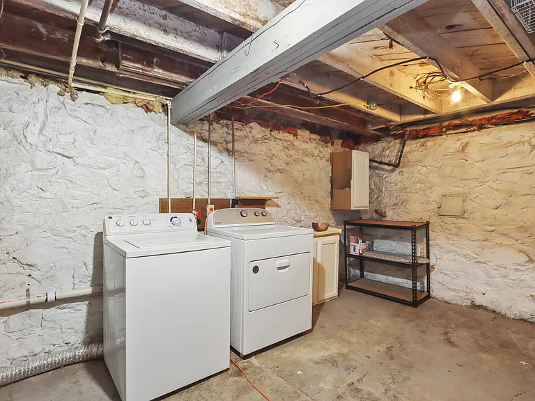 5910 Cherry St — Photo 17