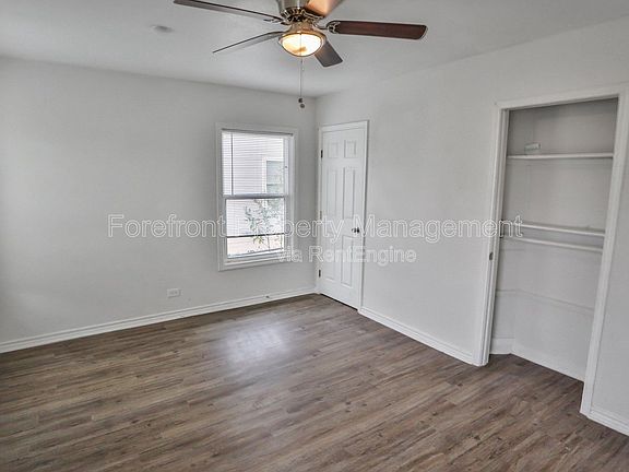 5th image of 2426 Cincinnati Ave