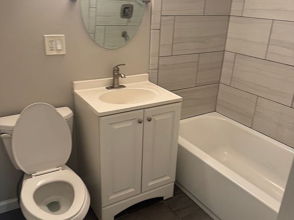 5th image of 2612 Edgmont Ave APT C
