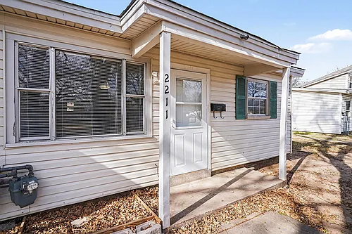 2211 Barbell Ln Photo 1