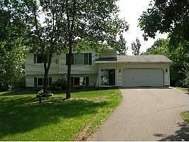 1st image of 28250 Lakelawn Dr
