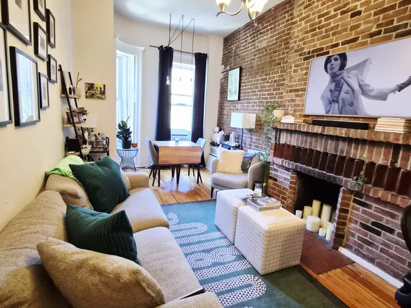 140 West 76th Street image 1 of 11