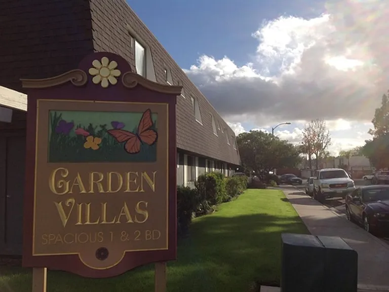 Garden Villas — Photo 3