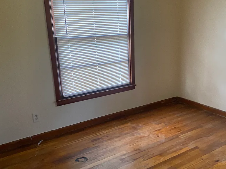 5521 Eisenhower Dr — Photo 6