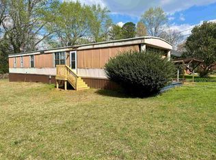 120 Crestmont Dr, Gaffney, SC 29340