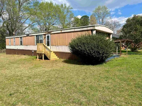 120 Crestmont Dr, Gaffney, SC 29340