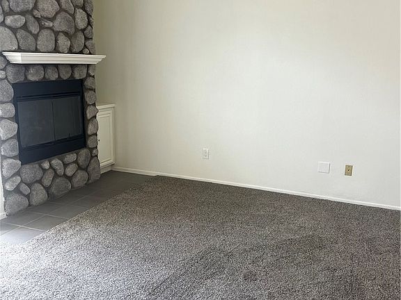 2nd image of 5131 Dunbar Dr