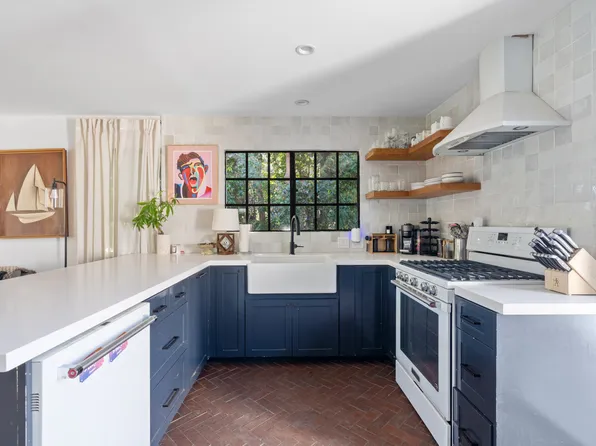 (undisclosed Address), Los Angeles, CA 90230