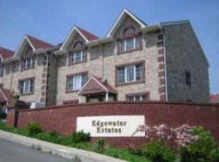 11465 Taipei Ct, Flushing, NY 11356