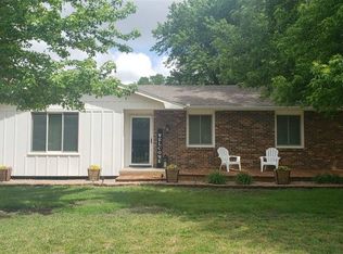 2518 E 45th Ave, Hutchinson, KS 67502