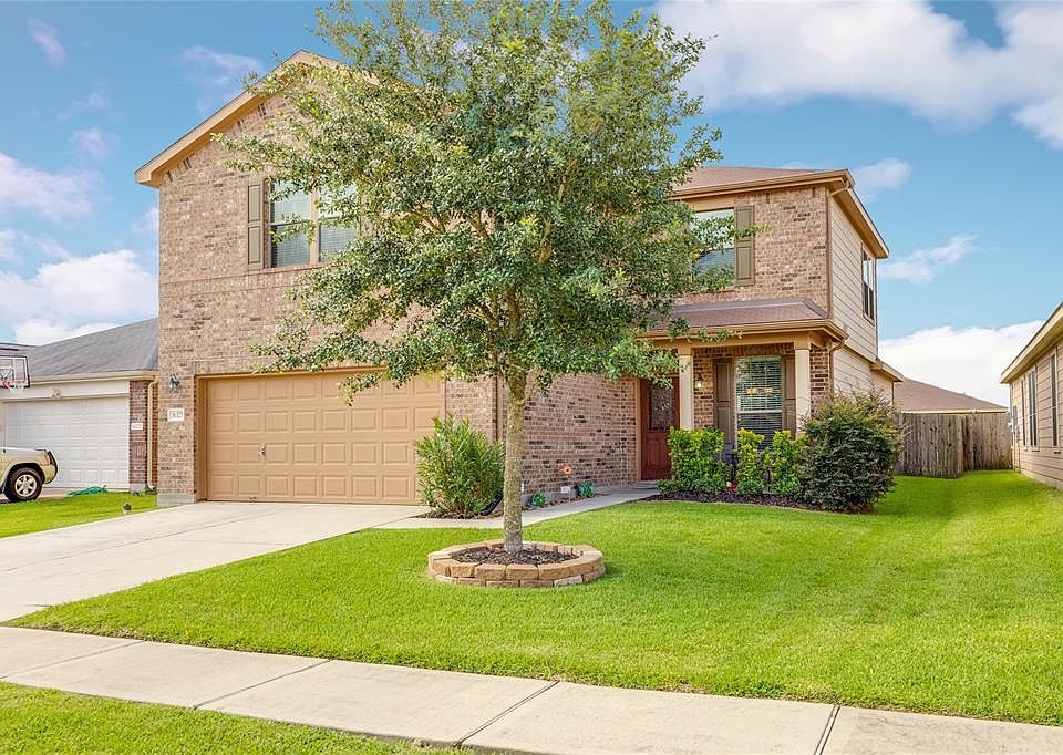 1st image of 16327 Melody View Ct