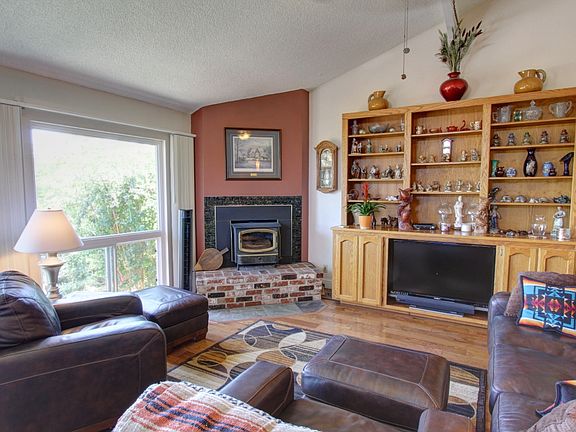 5th image of 3066 Granada Ct #5