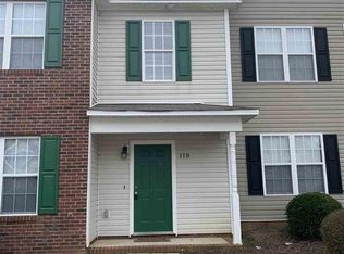 118 Blackthorne Ct, Clayton, NC 27520