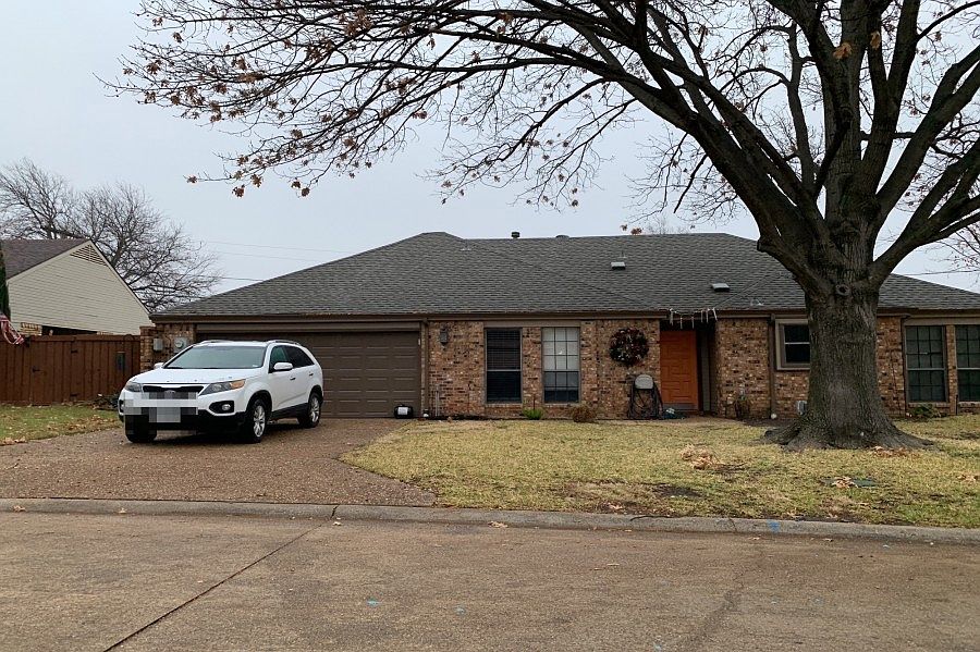 1st image of 2700 Pinery Ln