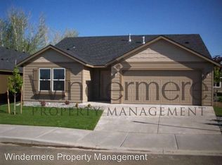 1310 SW Greeley St, College Place, WA 99324