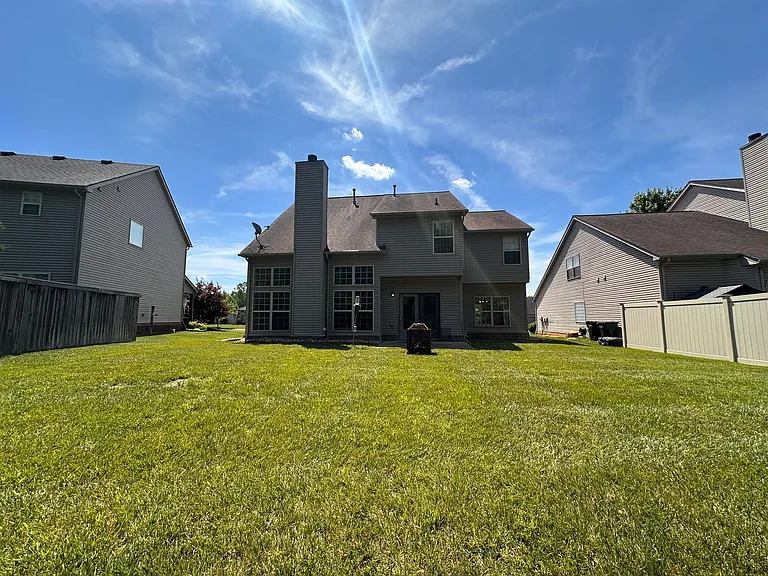 8909 Gentlewind Way — Photo 40