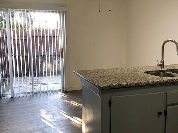 4th image of 6021 Almendra Ave APT B