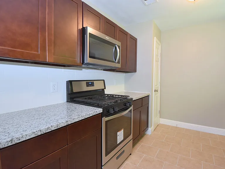 3615 Willie Way — Photo 10